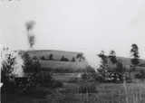 Artileria Diviziei 11 infanterie executand foc la Oarba de Mures (septembrie 1944).