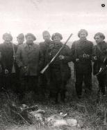 Lt. gen. Dragalina (left)and lt. gen. Avramescu (right) at a hunt.