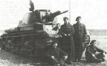 Romanian R-2 tank crew together with an instructor from the German Military Mission in June 1941